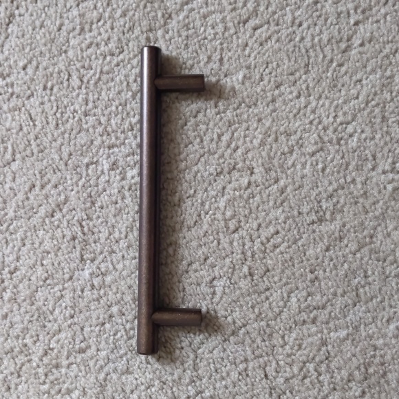 Cabinet Pulls/Drawer Handles - Picture 1 of 3